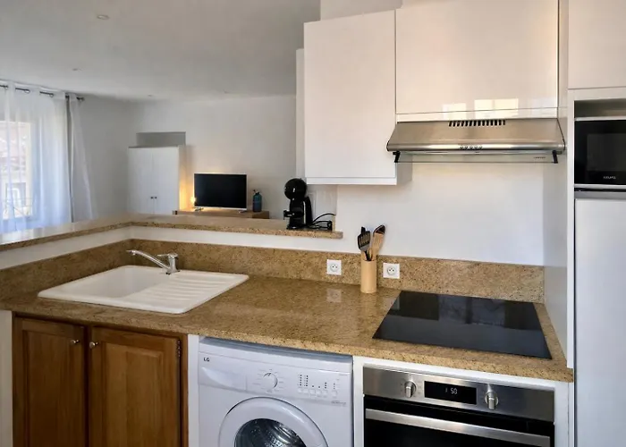 Daire Vue - Centre - 150 M Coeur De *